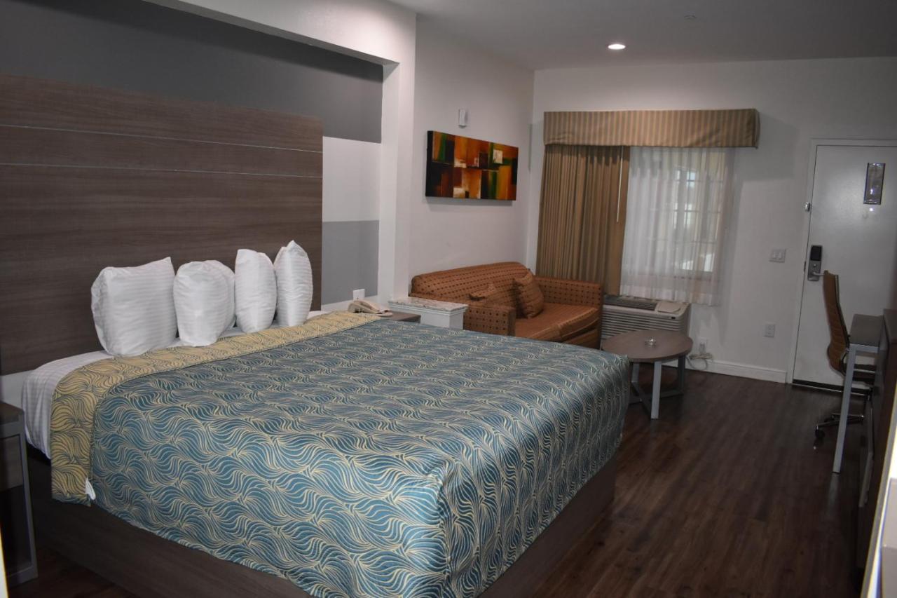 Grand Villa - Humble Luaran gambar